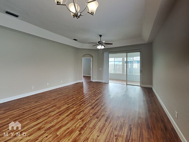 Photo - 1625 Wakefield Dr