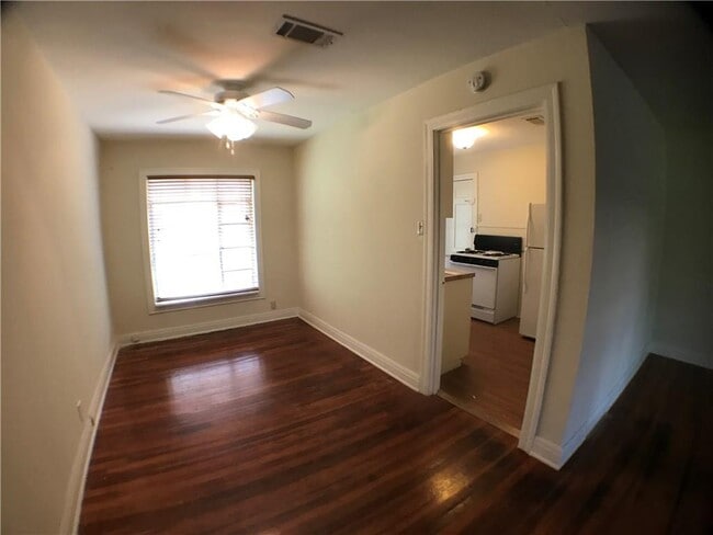 Photo - 2509 Enfield Rd Unit A