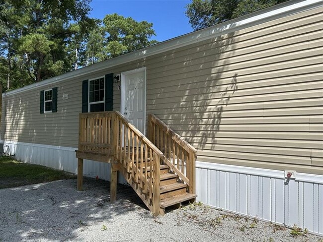 Building Photo - 127 Hubert Blvd Unit 74 Rental