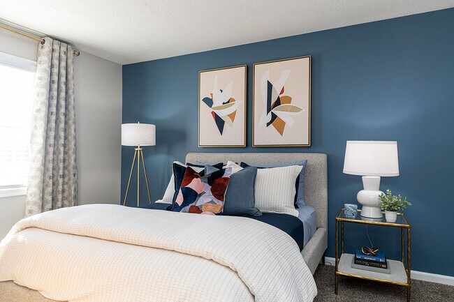 Bedroom with carpet