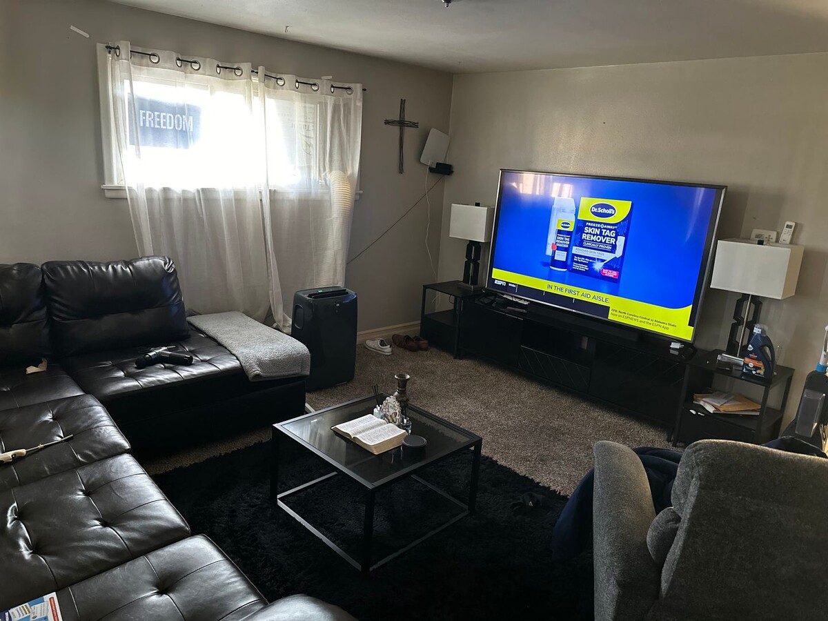 Photo - 1711 S 92nd St Apartamento Unidad 3