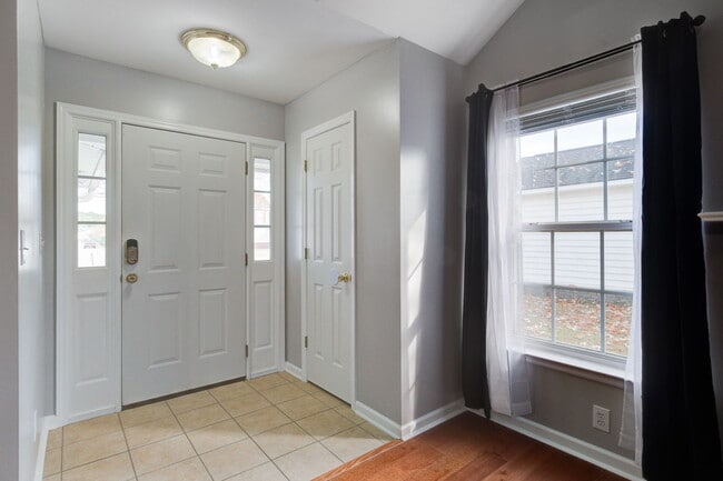 Photo - 7856 High Maple Cir