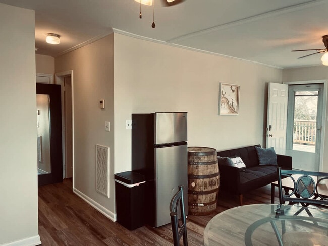 Photo - 14380 Calvert St Unidad ID1363918P