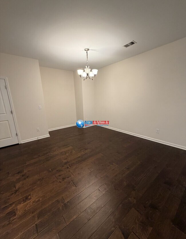 Photo - 13404 Gardiner Ln Unidad 1