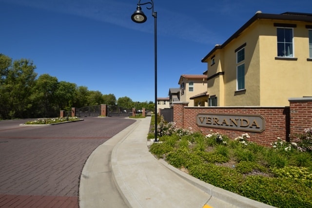 Photo - 1109 Veranda Ct