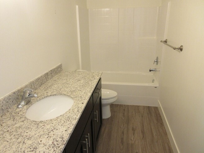 Photo - 3 bed, 2 Bath, Twin Home - Newer Construction