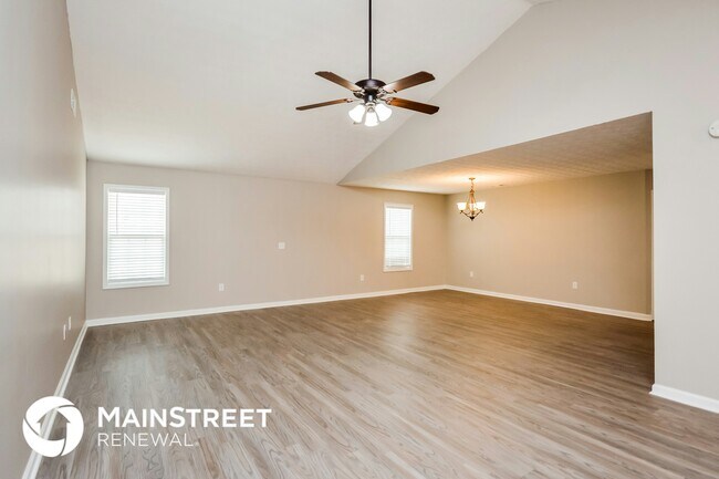 Photo - 410 Arthurs Ln