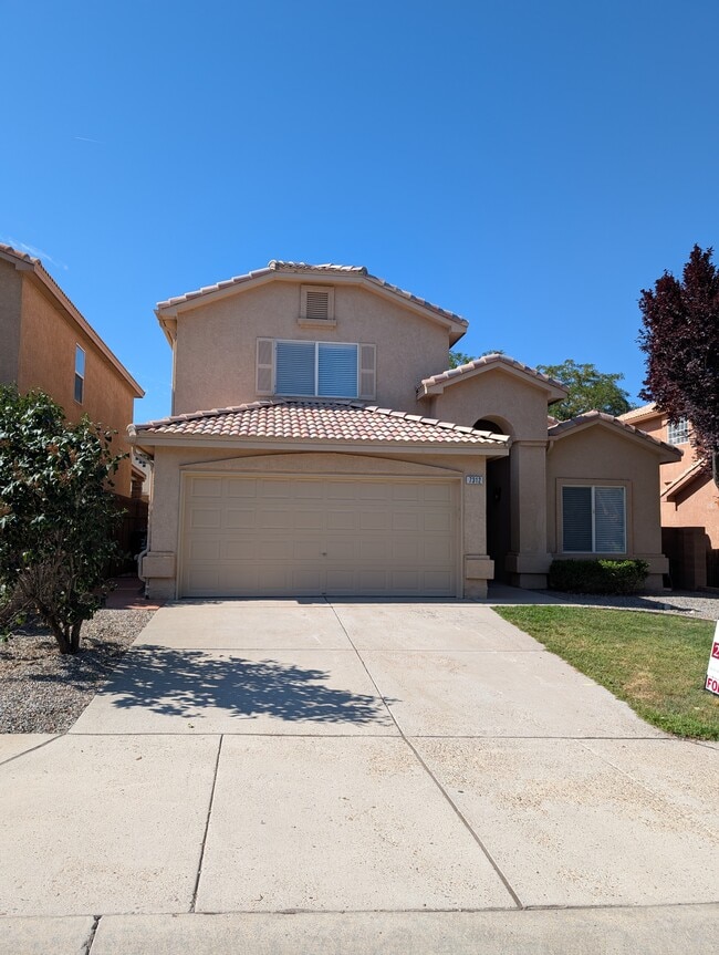 Building Photo - 7312 Desert Eagle Rd NE Rental
