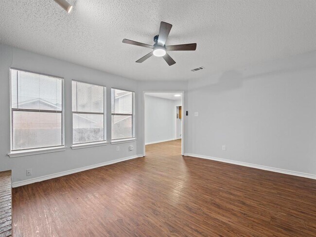 Photo - 1816 Rawhide Loop Casa Adosada