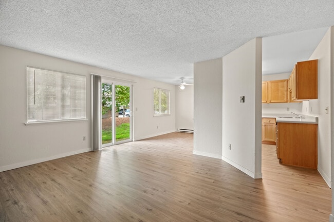 Apartamento de lujo de dos dormitorios y un baño - Country Gables Apartments