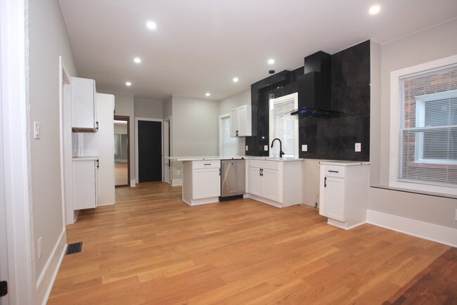 Photo - 5014 Seminole St