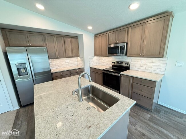 Photo - NEW Modern Townhouse with Two Car Garage i...