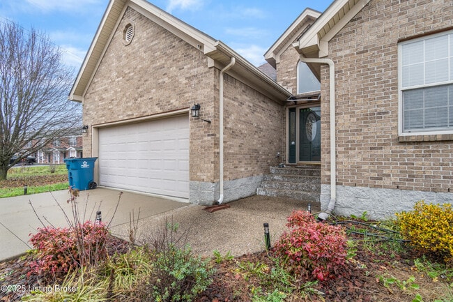 Photo - 175 Hannah Way