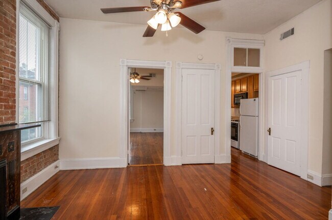 Photo - 215 E University Ave Unit A4