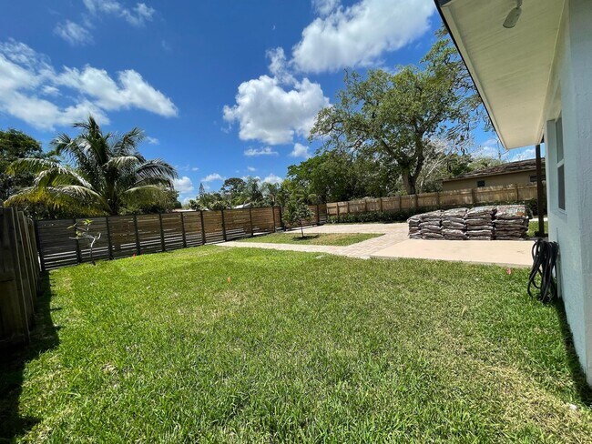 Photo - 1564 SW 28th Terrace
