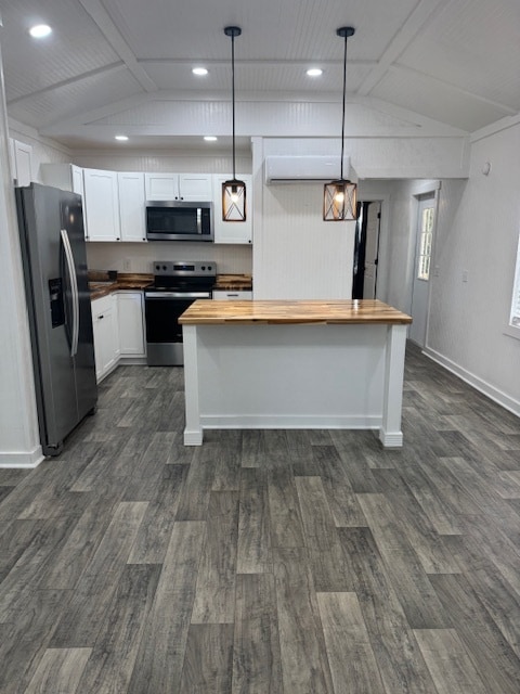 Photo - 1009 Co Rd 63