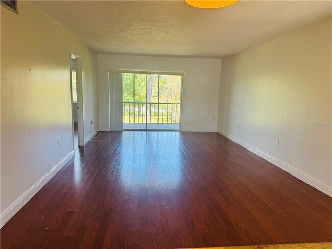 Photo - 152 Cypress Ln