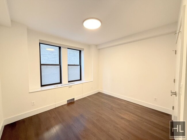 Photo - RENT STABILIZED | 2 BED 2BATH | 1036 SQFT | WEST END AVENUE Unit 3TV