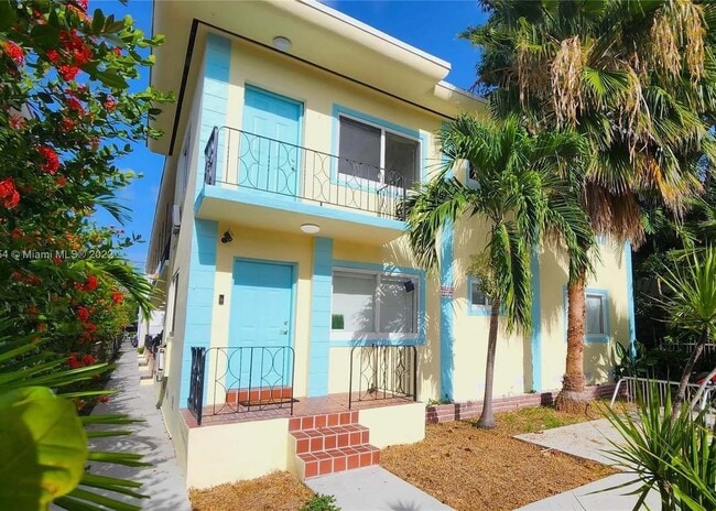 Building Photo - 1135 Euclid Ave Unit 105