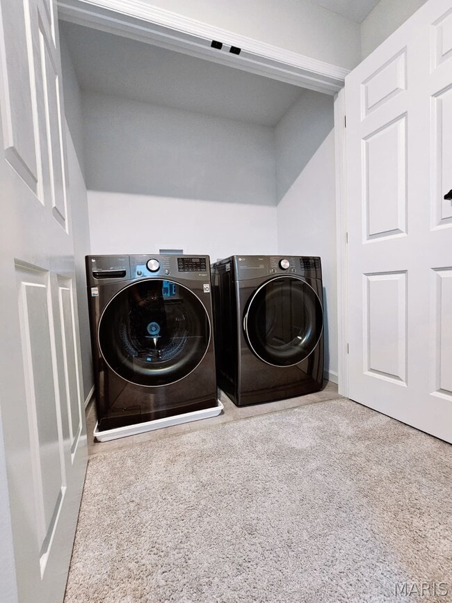 Photo - 367 Newbridge Wy