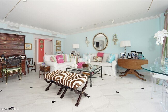 Photo - 1900 Gulf Shore Blvd N Unidad 602