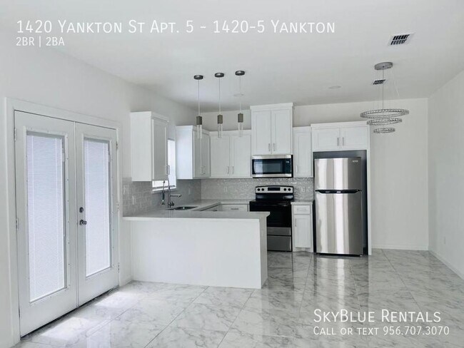 Photo - 1420 S Yankton St Unidad 1420-5 Yankton