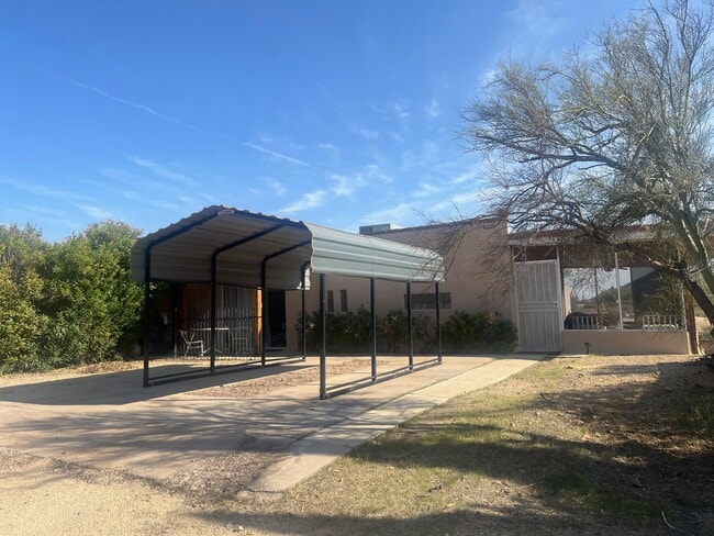 Building Photo - 6911 E Lone Mountain Rd Rental