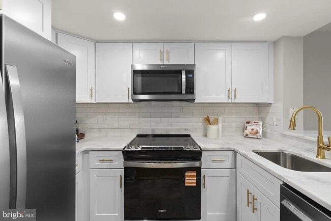 Photo - 801 Pennsylvania Ave NW Unit 1208
