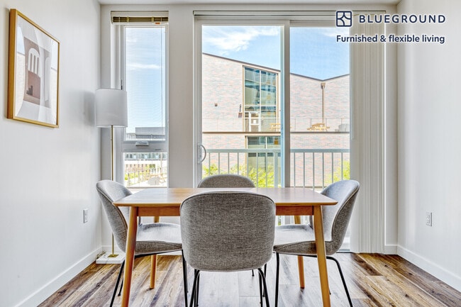 Photo - 12258 NE 12th Ln Unit SI FL3-ID152