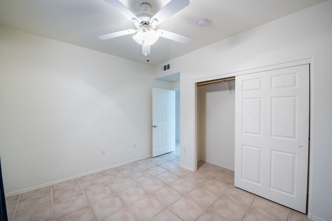 Photo - 2-Bedroom, 2-Bath House - Las Vegas, NV Unit 1082