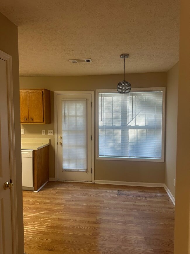 Photo - Single Family Home in Gillsville