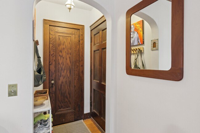 Photo - 2017 Corscot Ct Unit 1