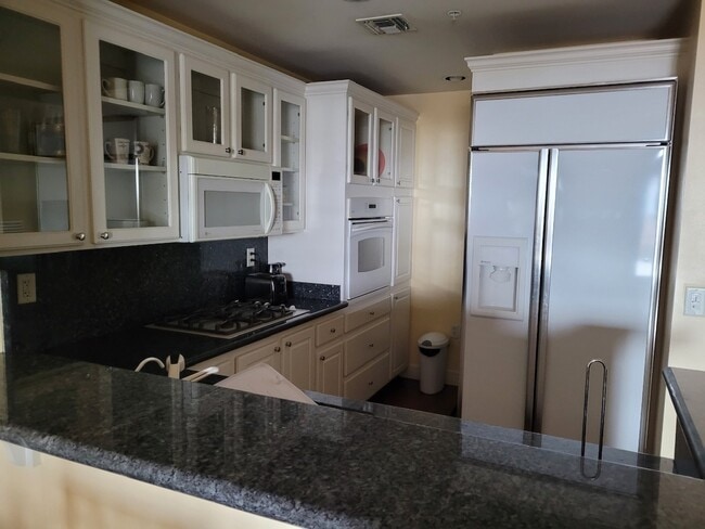 Photo - 83 E Agate Ave Unit 204