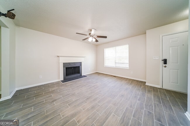 Photo - 6793 Merrywood Dr