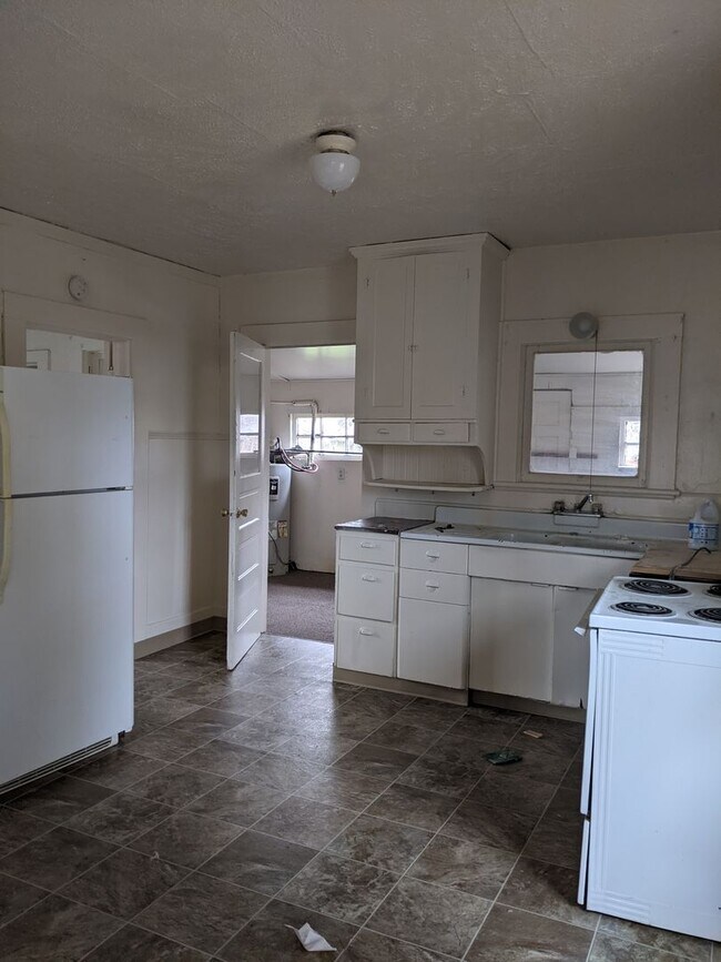 Photo - Newly Updated Santa Clara Neighborhood House