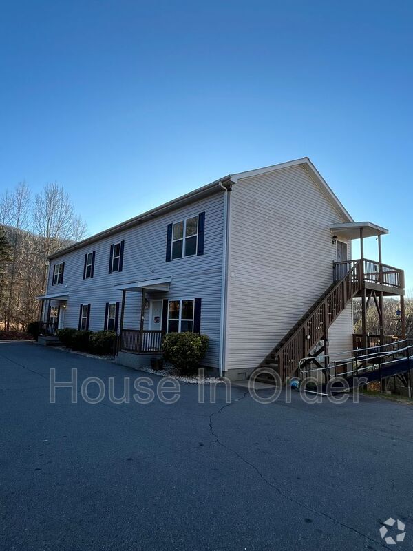 Apartments for Rent in Leicester NC 38 Apartments