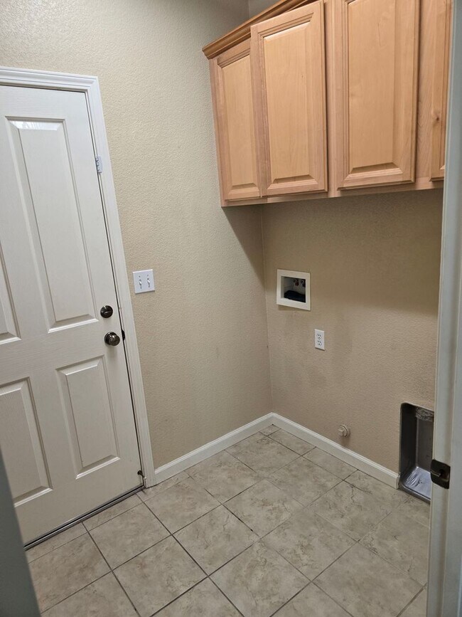 Photo - Very nice 4-bedroom, 3-bath home in a great location!