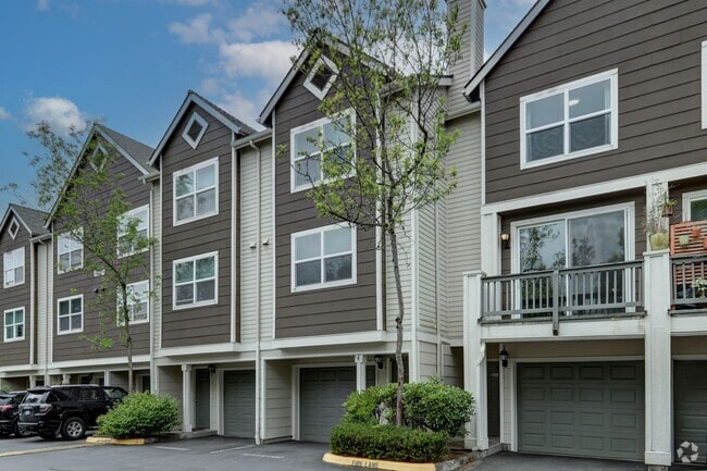 Building Photo - Newer 2 bedroom Townhome in Lynnwood
