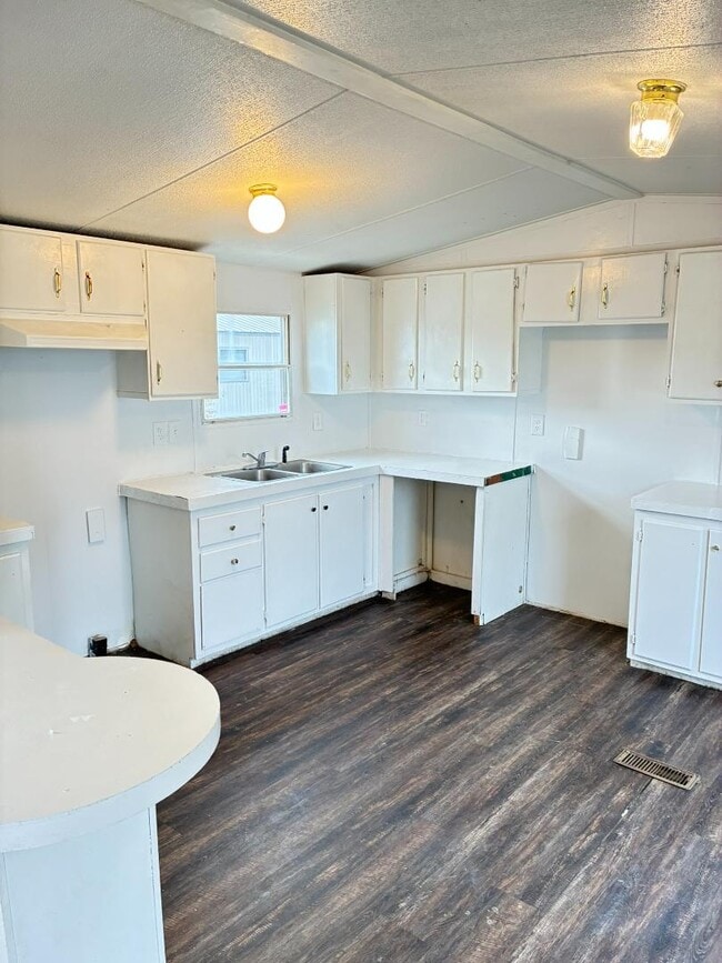 Photo - 2322 Sandy Ridge Dr