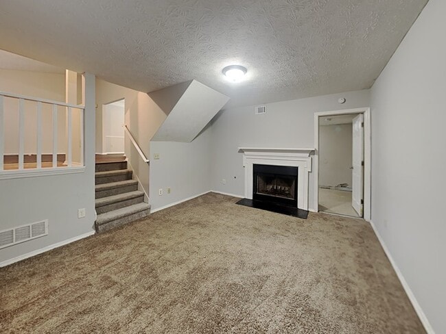 Photo - 350 Kimberly Forest Ct