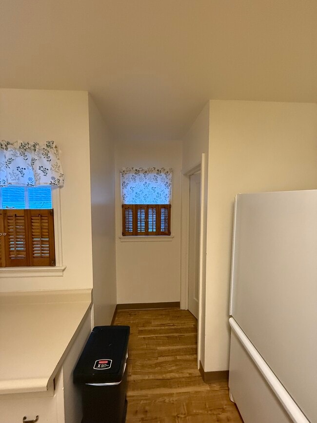 Photo - 355 N Cheyenne St