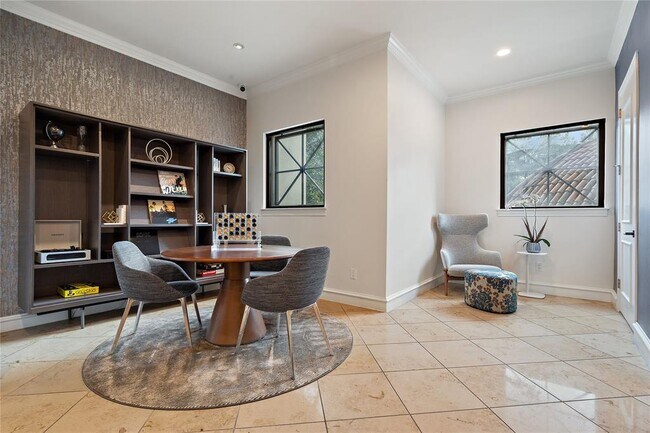 Photo - 3500 Fairmount St