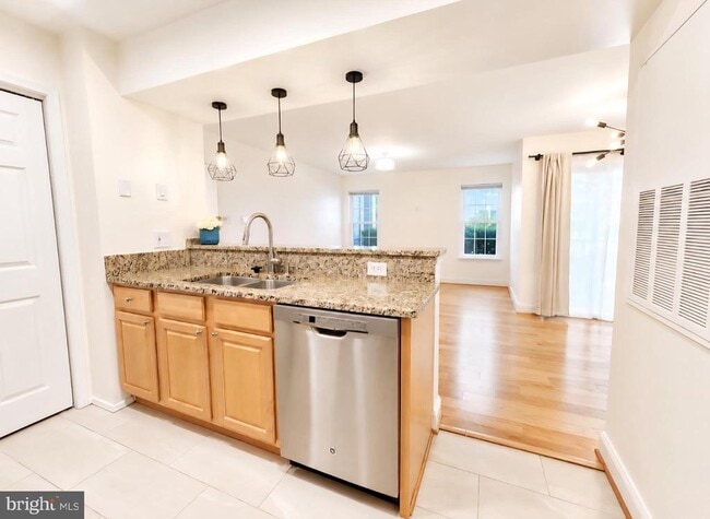Photo - 3308 Wyndham Cir Unit 124