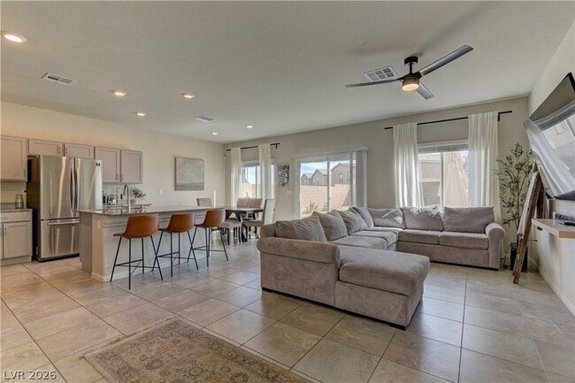 Photo - 7828 Rachelis St