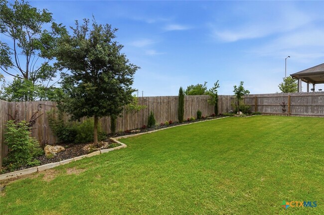 2905 Greenbriar Rd