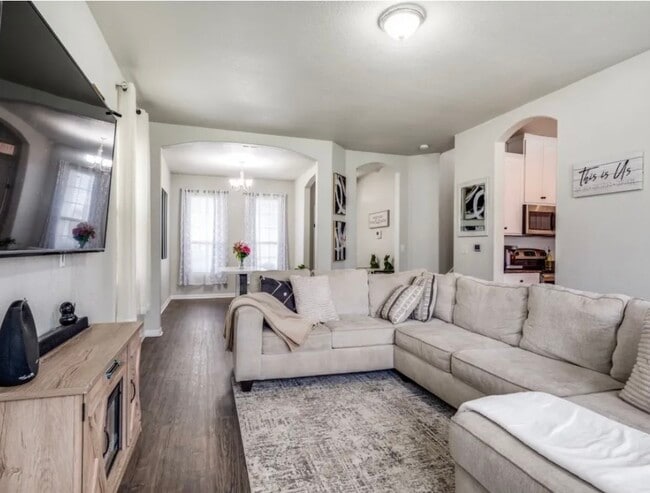 Photo - 6035 Enchantment