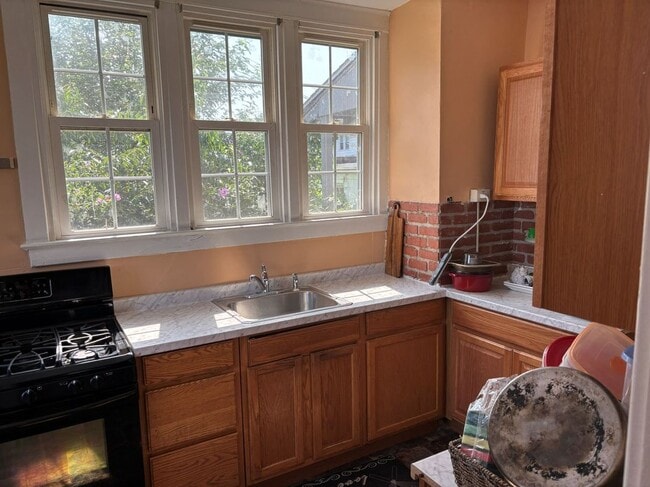 Photo - 123 S Eagle Rd