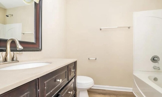 Photo - 3712 Shepway Loop