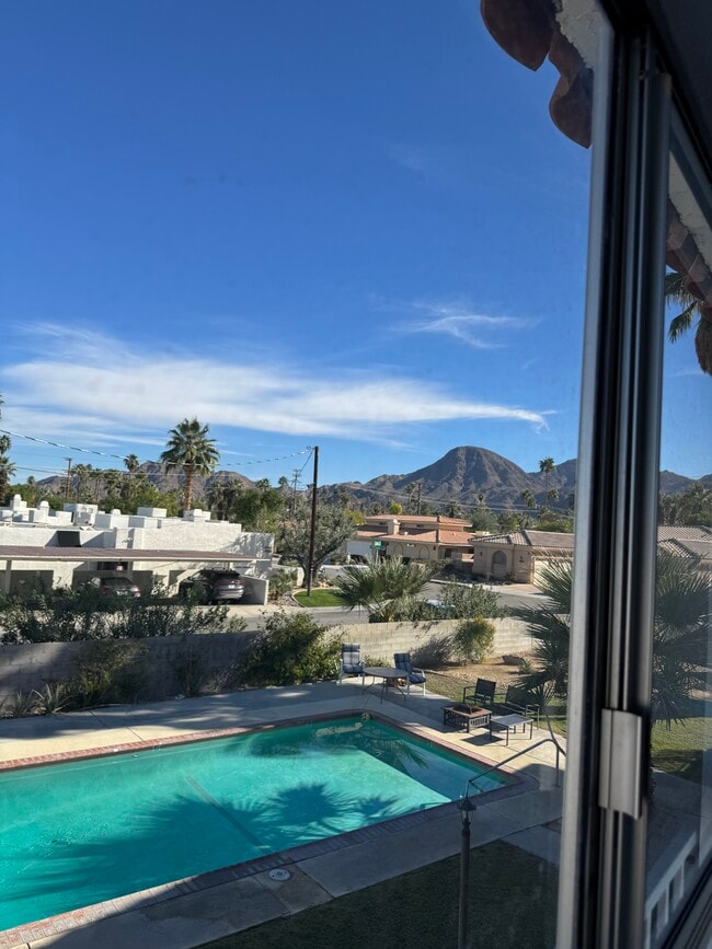 Building Photo - 74442 Driftwood Dr Unit 74442 driftwood