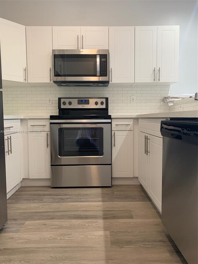 Photo - 803 E 28th St Unit 803